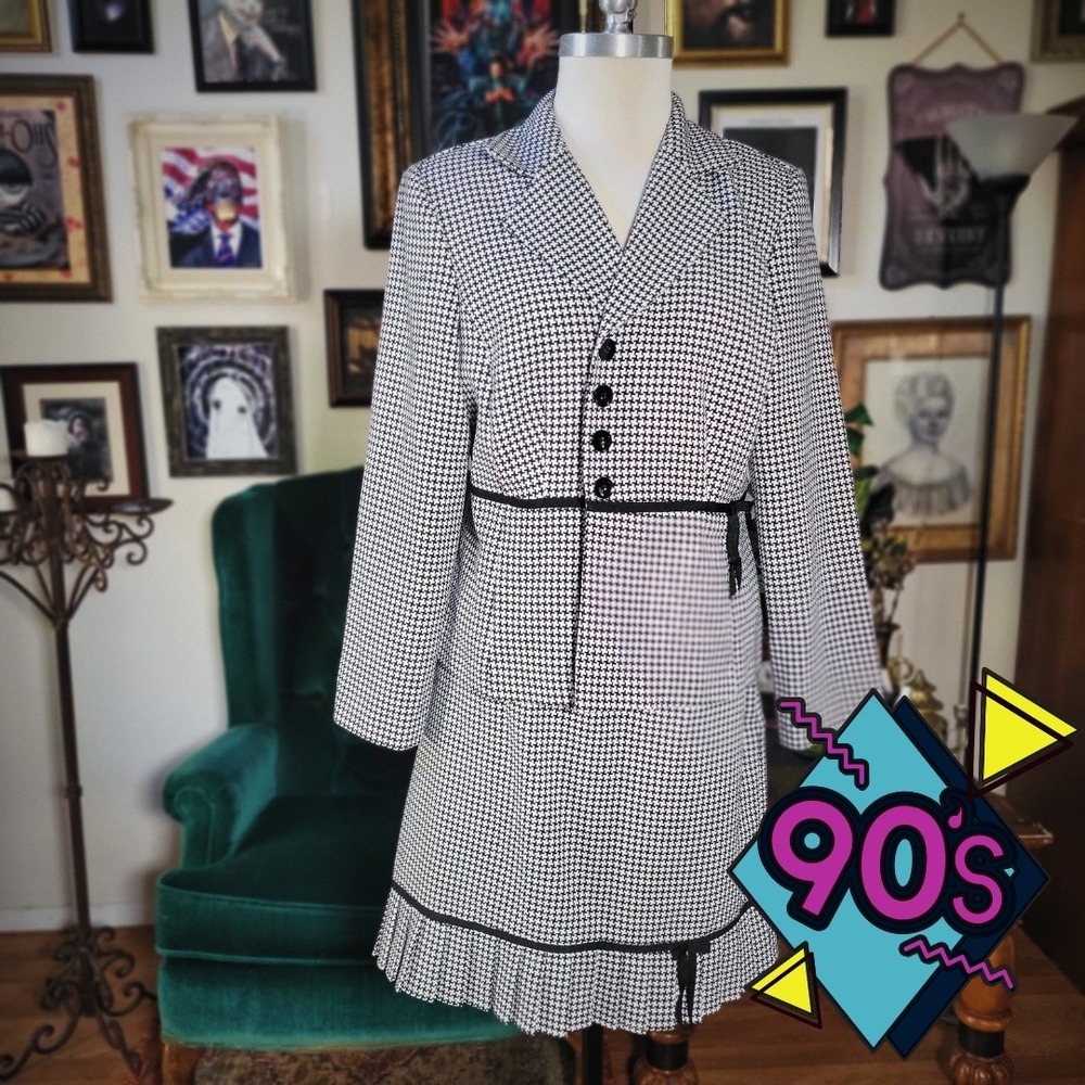 Danielle B Houndstooth Skirt Set Vintage 90s Black White Suit Petite 16P Blazer